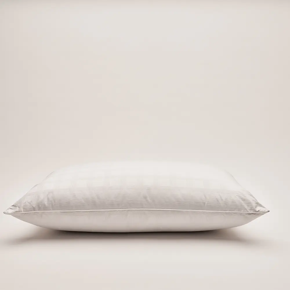 English Duck Down & Feather Luxury Pillow By Vispring - Image 4